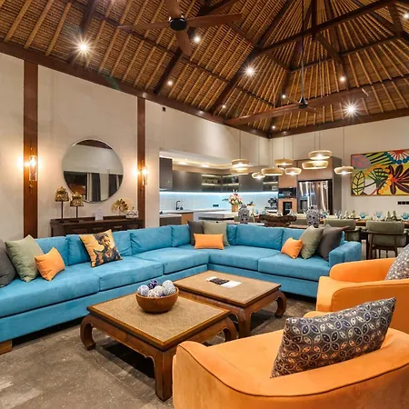 Villa Mahkota Stunning 5 Bed, Newly Renovated,-2